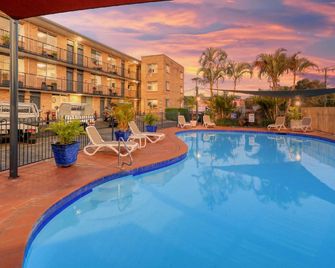 Aza Motel - Lismore - Pool