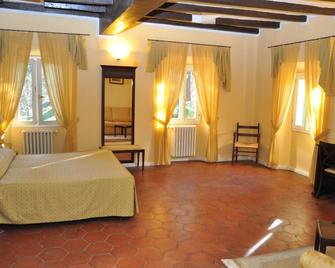 Hotel Ca' Vecchia - Sasso Marconi - Спальня