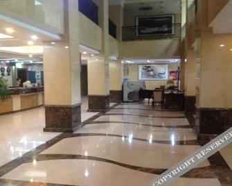 Tarim Petroleum Hotel - Kashgar