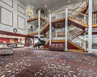 Branson Towers Hotel - Branson - Lobi