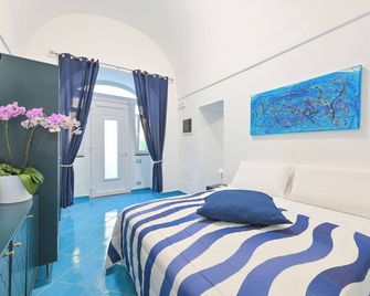 Chiaia Di Rose Rooms & Apartment - Ischia - Sypialnia