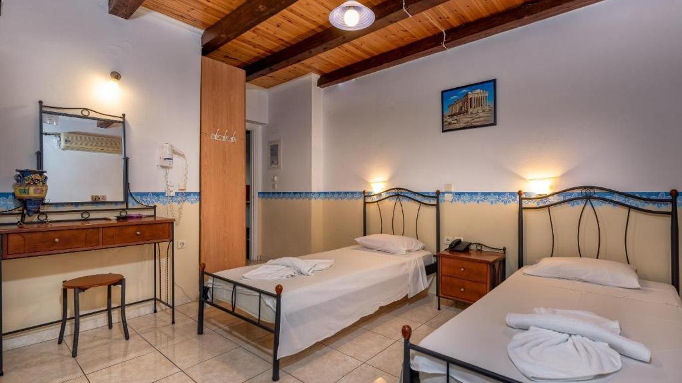 Tsiolis Studios & Apartments