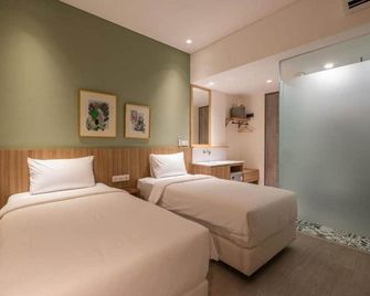 La Boheme, Rooms and Coffee - Jakarta - Bedroom