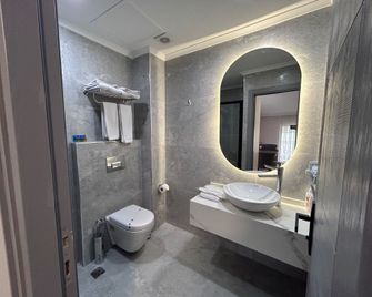Pendik Marine Hotel - อิสตันบูล - ห้องน้ำ