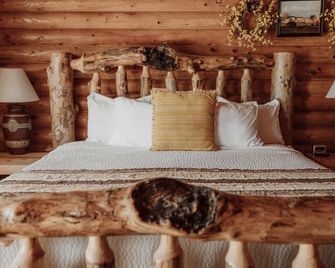 Bryce Canyon Log Cabins - Tropic - Habitación