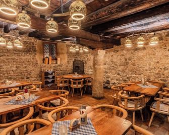 Goldener Engl Boutiquehotel - Галль-ін-Тіроль - Ресторан