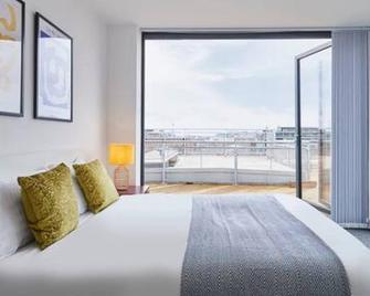 Host & Stay - The Knight Street Penthouses - Liverpool - Bedroom