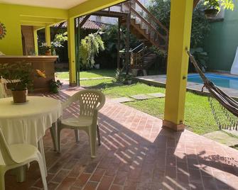 Pousada Casa De Mae Aconchegante Com Pis - Angra dos Reis - Patio