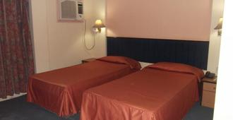 Hotel Bluehill - Bhavnagar - Bedroom