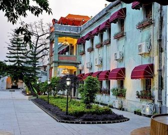 Ci'enlu Country Art Hotel - Meizhou - Building