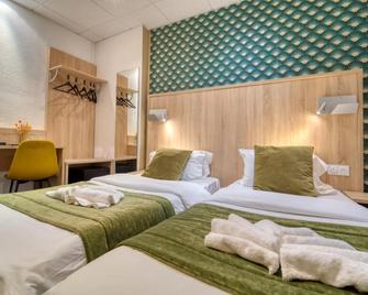 Hôtel Escurial - Centre Gare - מץ - חדר שינה