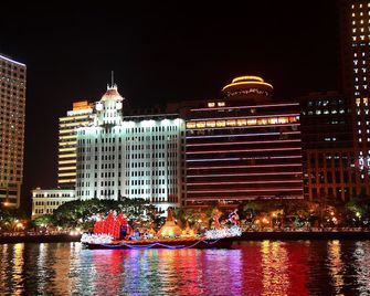Aiqun Hotel Guangzhou - Free shuttle between hotel and Exhibition Center during Canton Fair - Guangzhou