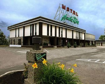 Hôtel Le Hauterive - Baie Comeau - Bâtiment