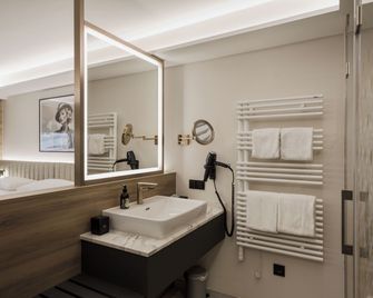 Hotel Schwarzer Bär - Linz