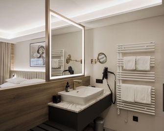 Hotel Schwarzer Bär - Linz