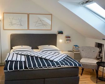 Privatzimmer Schönfelder - Düsseldorf - Slaapkamer