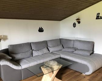 Ferienwohnung Bergidyll - Schönau am Königssee - Pokój dzienny