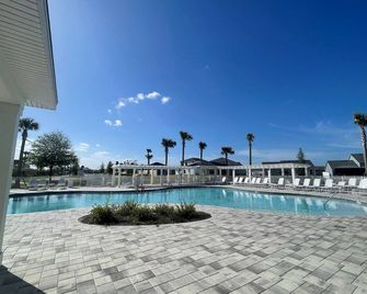 Luxury Modern Home-Central Fl. Pet Friendly - Sumterville - Pool