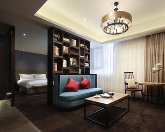 Ease House Hotel - Luoyang - Living room