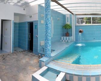 Hotel Bel Tramonto - Casamicciola Terme - Bể bơi