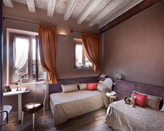 Boutique Hotel Villa dei Campi - Gavardo - Вітальня