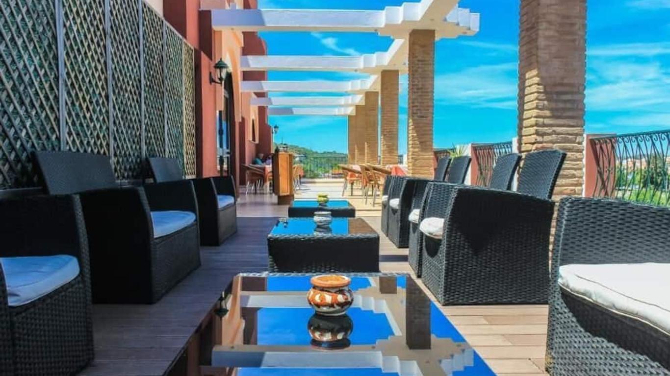 Hotel Colina Dos Mouros