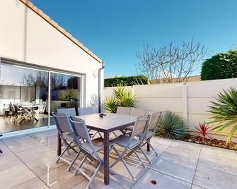 Grain de Vie - Belle maison proche plage - Saint-Gilles-Croix-de-Vie - Balcon