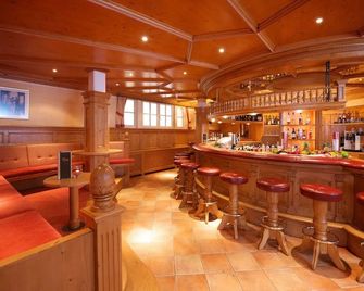 Berg-Spa & Hotel Zamangspitze - Sankt Gallenkirch - Bar