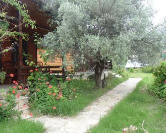 Datça, wooden Chalets few steps from the Sea! - Datca - Buiten zicht