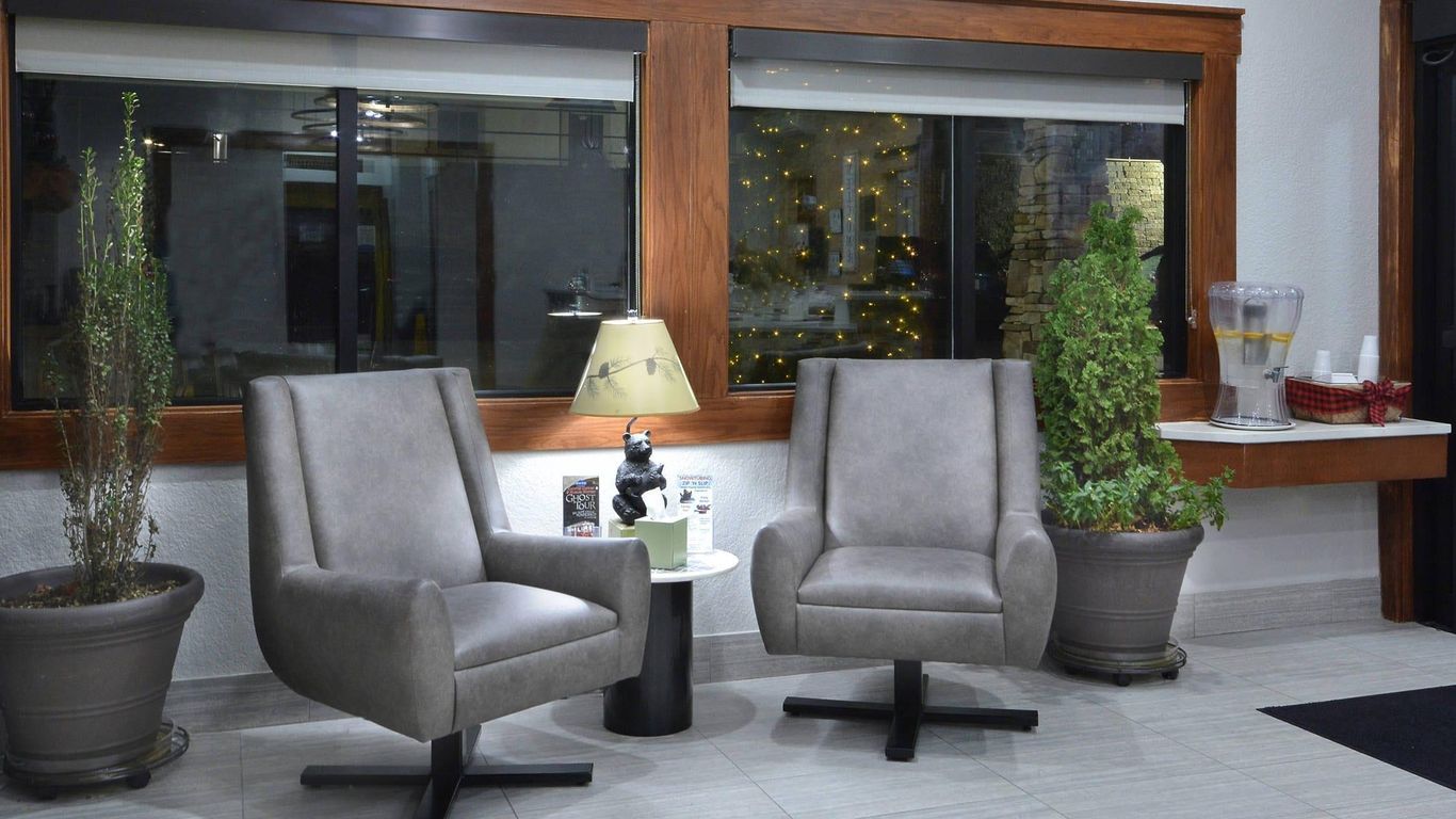 Brookstone Lodge near Biltmore Village, an Ascend Collection Hotel