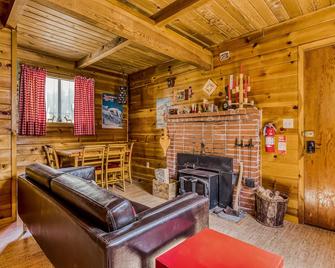 Sno-bird #8 - Government Camp - Living room