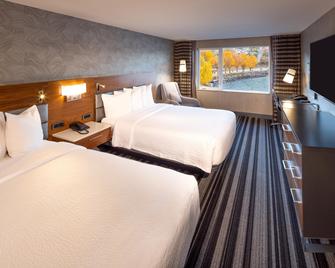Silver Cloud Inn-Tacoma Waterfront - Tacoma - Bedroom