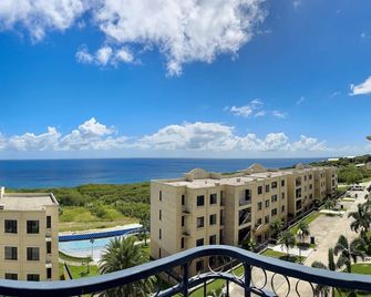 Seaview Garden Hotel & Residences - Trinity
