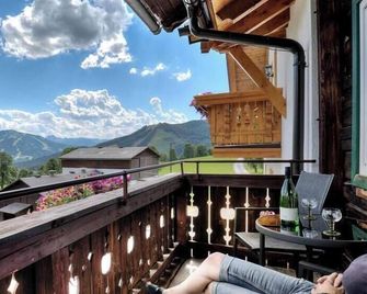 Kramlhof - by myNests - Ramsau am Dachstein - Balcón