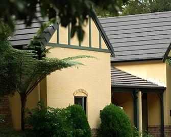 Lisson Grove Accommodation - North Tamborine - Gebouw