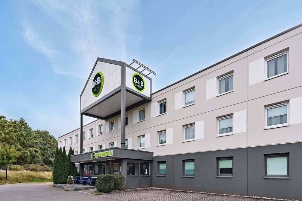 بي آند بي هوتول كولن بورز - كولونيا - مبنى