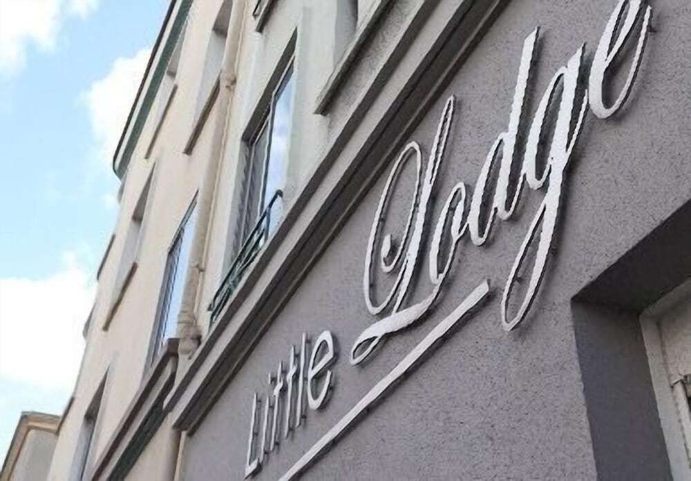 Little Lodge - ברסט - בניין