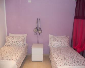 Residence Borgo Punta Villa - La Maddalena - Slaapkamer