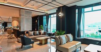 Wyndham Qingdao - Qingdao - Lounge