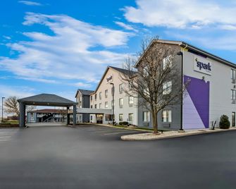 Spark by Hilton Merrillville - Merrillville - Gebäude