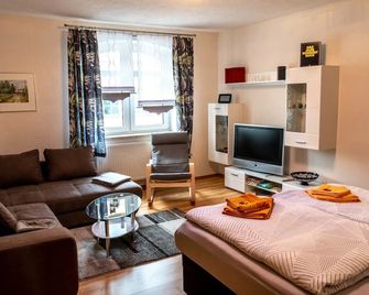 Moderne Ferienwohnung in der Stadt - Forst (Lausitz) - Pokój dzienny