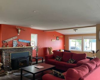 Amazing Waterfront, Cottage At Big Bay Point - Innisfil - Living room
