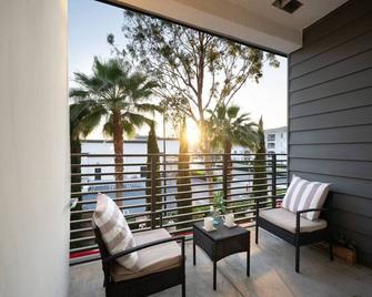 Villa Valencia - Free Disney Gift Card! - Orange - Balcony