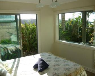 Swallows Nest Accommodation - Paihia - Slaapkamer