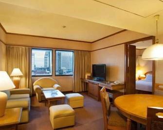 Elmi Hotel - Surabaya - Sala de estar