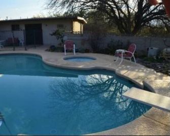 Bed and Bagels of Tucson - Tucson - Pool