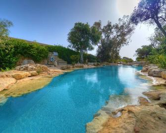 Hotel Ta' Cenc & Spa - Sannat - Pool