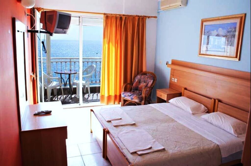 Hotel Themis - Kateríni - Bedroom