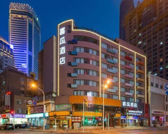 Watermelon Hotel (Dalian Zhongshan Square Railway Station Store) - Dalian - Gebäude