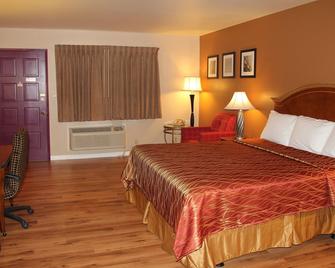 Franciscan Inn Motel - Vista - Bedroom